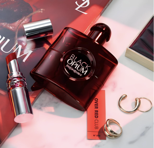 Yves Saint Laurent Black Opium Over Red Eau de Parfum  90 ml